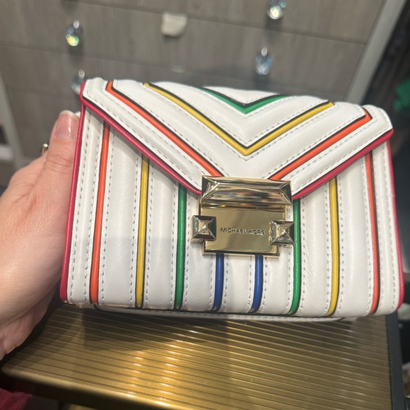 Handbag 👜 - Picture 2 of 2